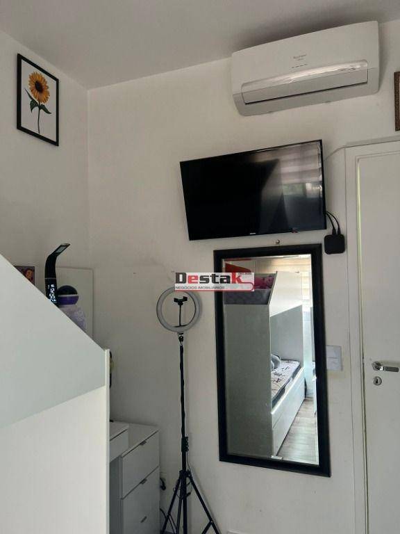 Apartamento à venda com 3 quartos, 94m² - Foto 18