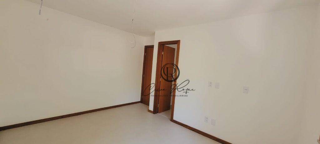 Casa de Condomínio à venda com 4 quartos, 180m² - Foto 12