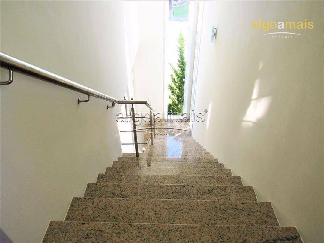 Casa de Condomínio à venda com 3 quartos, 200m² - Foto 24