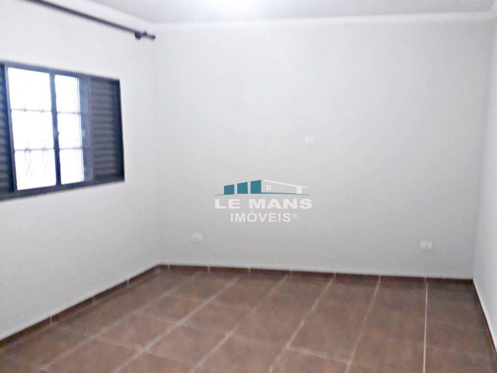 Casa à venda com 4 quartos, 208m² - Foto 45