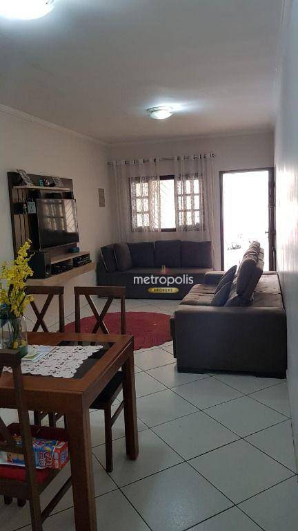 Sobrado à venda com 3 quartos, 109m² - Foto 1