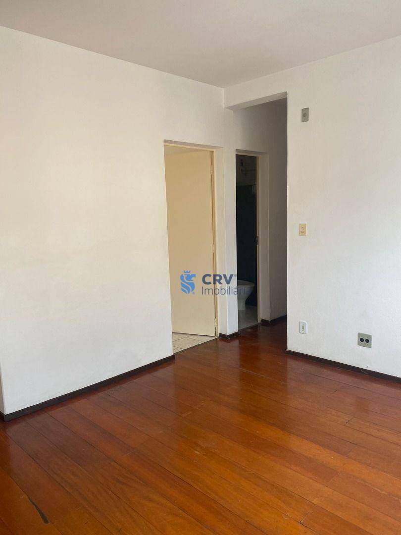 Apartamento à venda com 3 quartos, 56m² - Foto 3