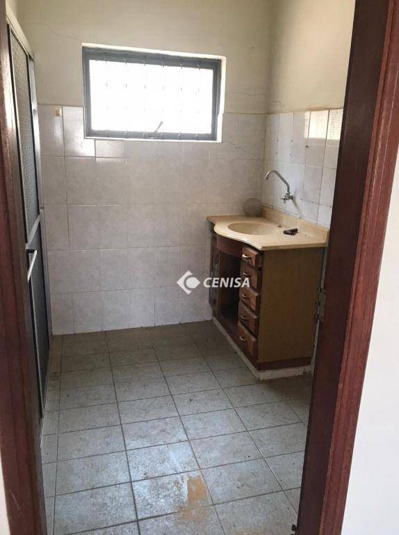 Casa à venda com 2 quartos, 147m² - Foto 4