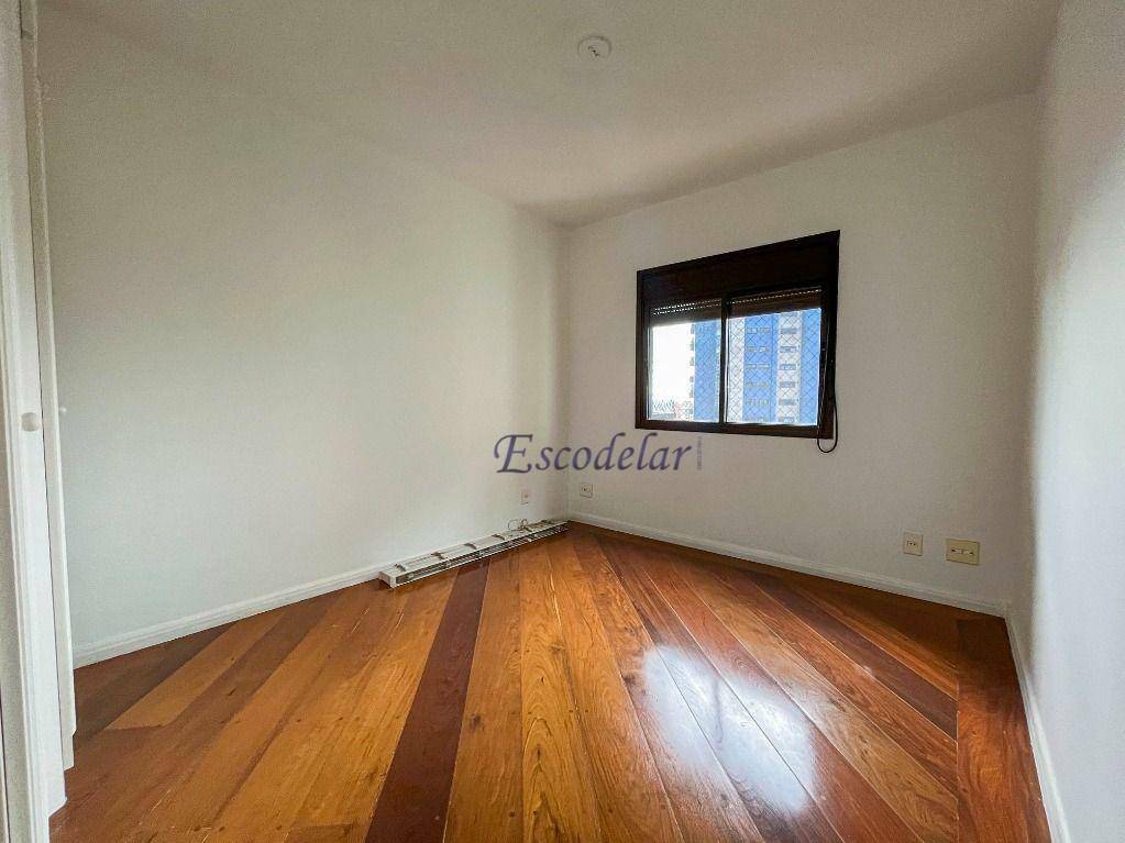 Apartamento à venda com 3 quartos, 213m² - Foto 19