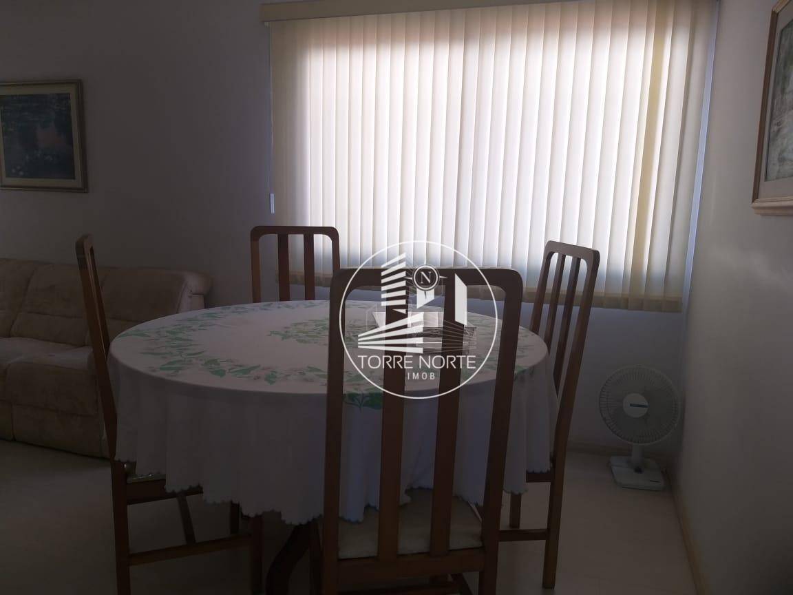 Apartamento à venda com 3 quartos, 96m² - Foto 4