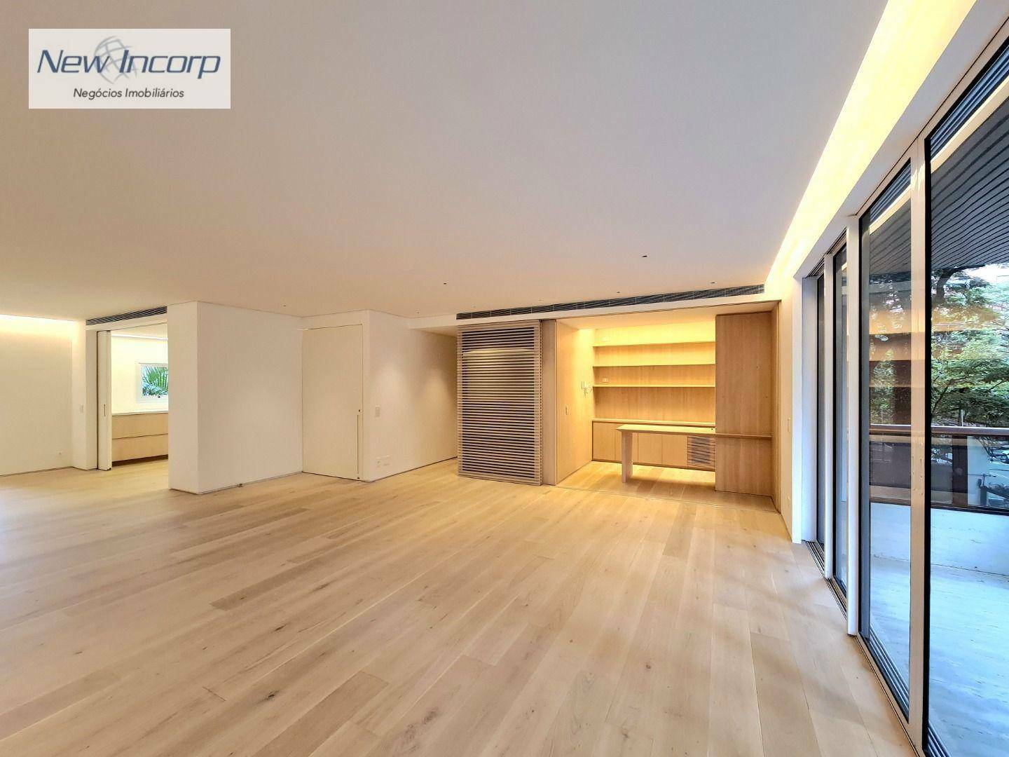 Apartamento à venda com 3 quartos, 211m² - Foto 3