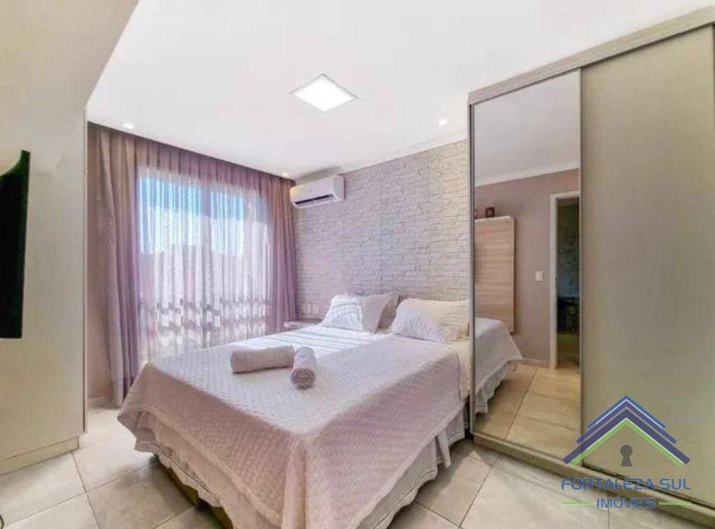 Apartamento à venda com 2 quartos, 78m² - Foto 17