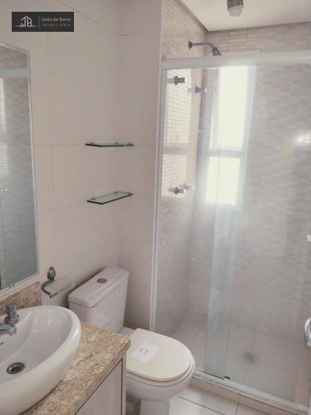 Apartamento para alugar com 2 quartos, 69m² - Foto 11