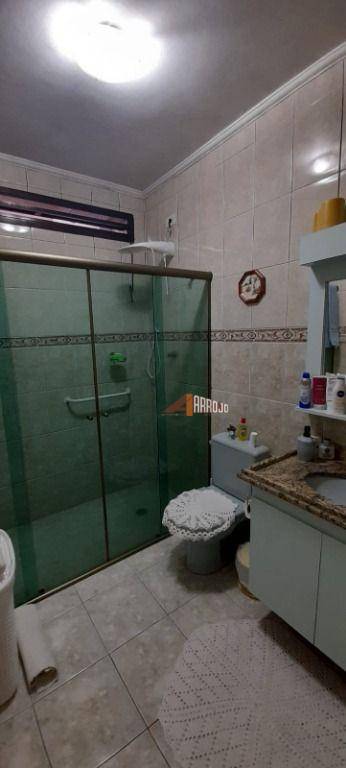 Sobrado à venda com 3 quartos, 198m² - Foto 22