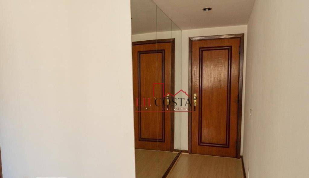 Apartamento à venda com 2 quartos, 100m² - Foto 4