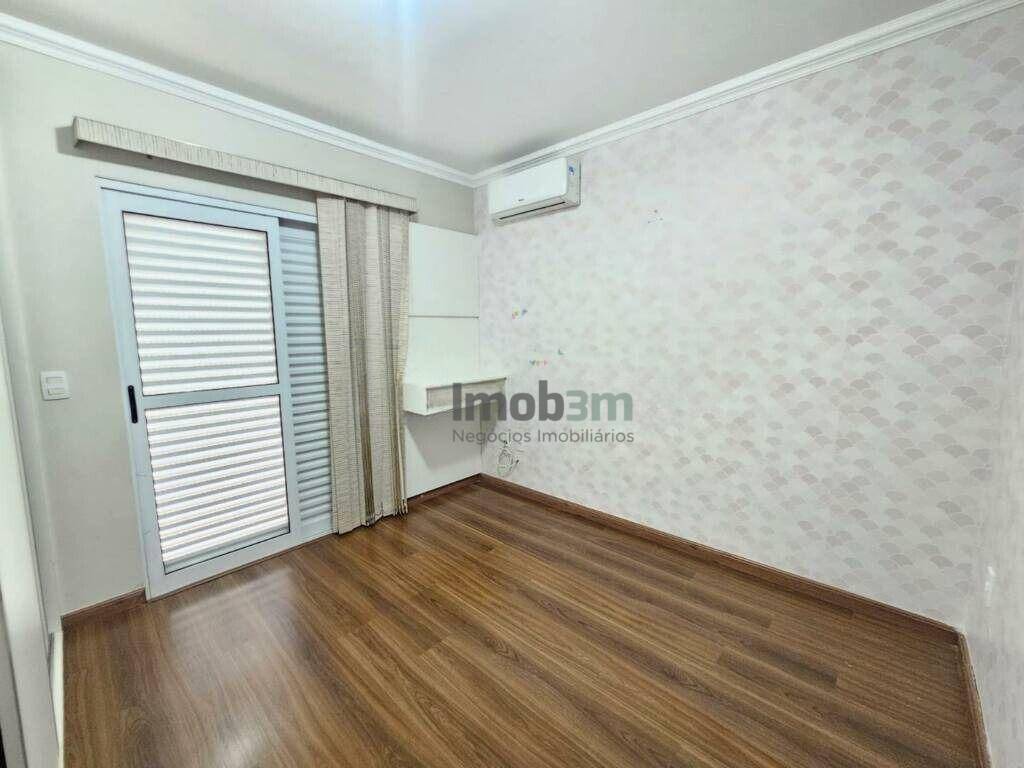 Sobrado à venda com 3 quartos, 190m² - Foto 19