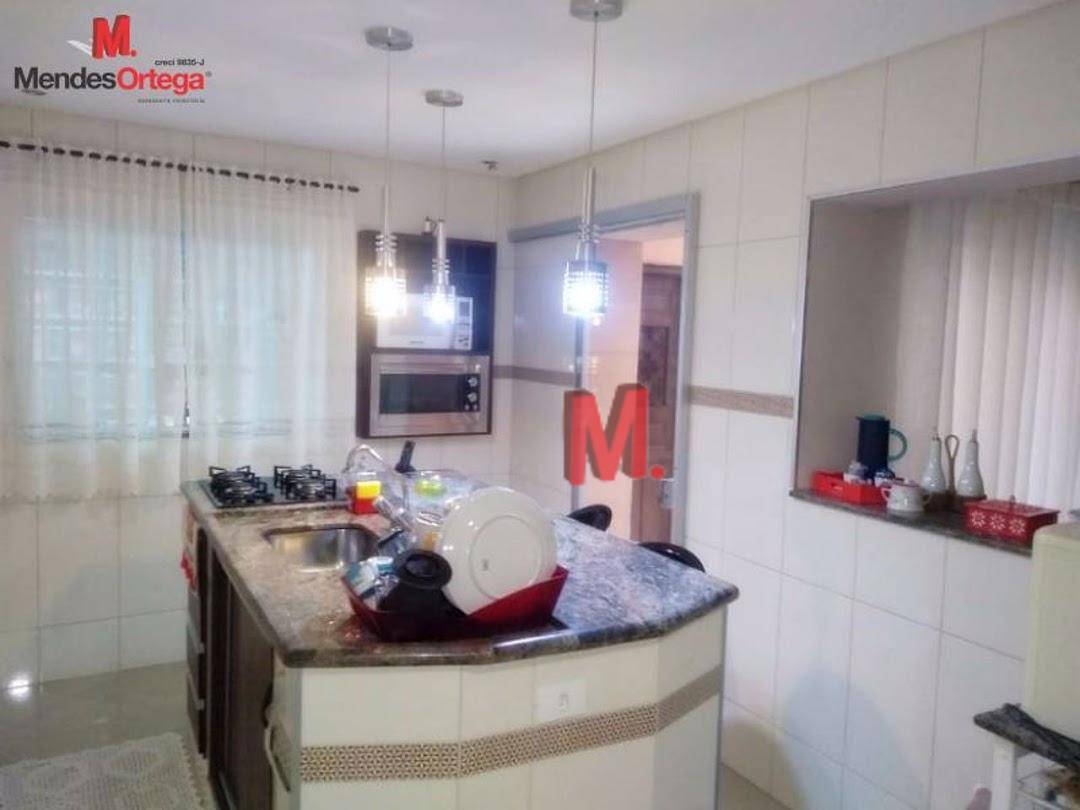 Casa à venda com 3 quartos, 364m² - Foto 13