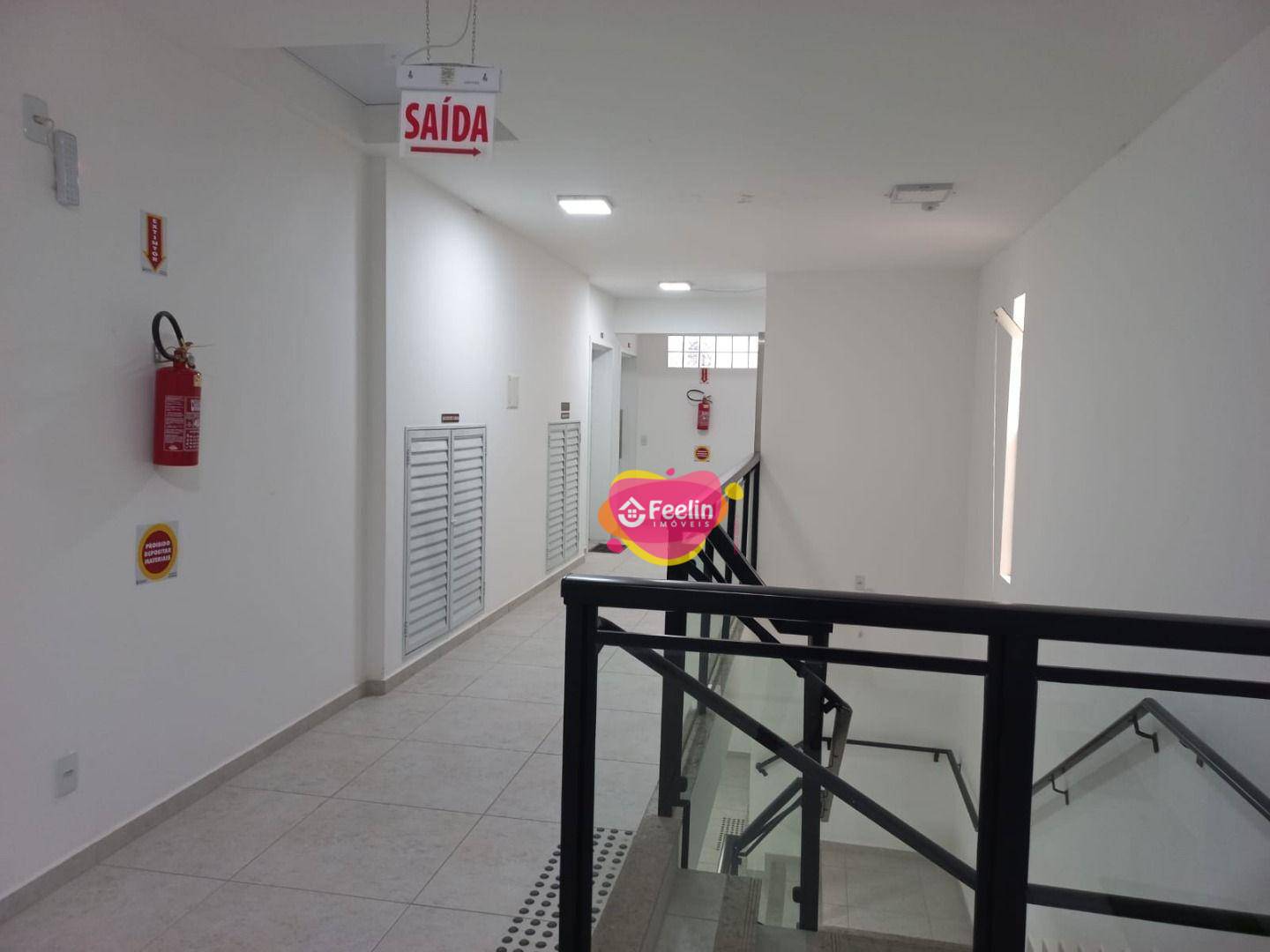 Apartamento à venda com 2 quartos, 62m² - Foto 11