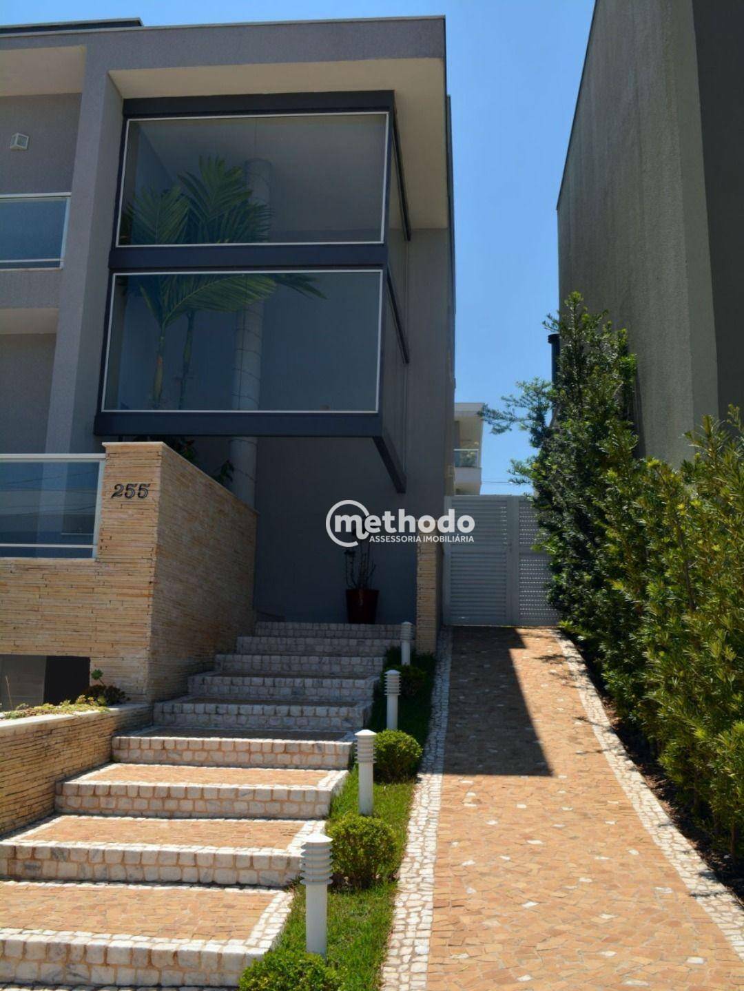 Casa de Condomínio à venda com 4 quartos, 360m² - Foto 23