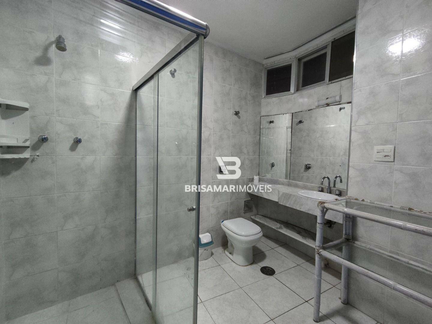 Apartamento para alugar com 3 quartos, 130m² - Foto 29