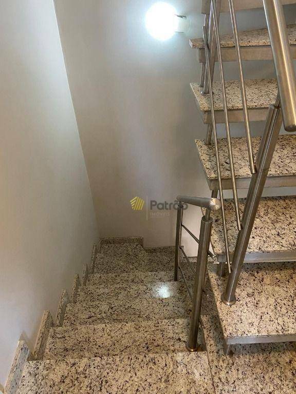 Sobrado à venda com 2 quartos, 176m² - Foto 5