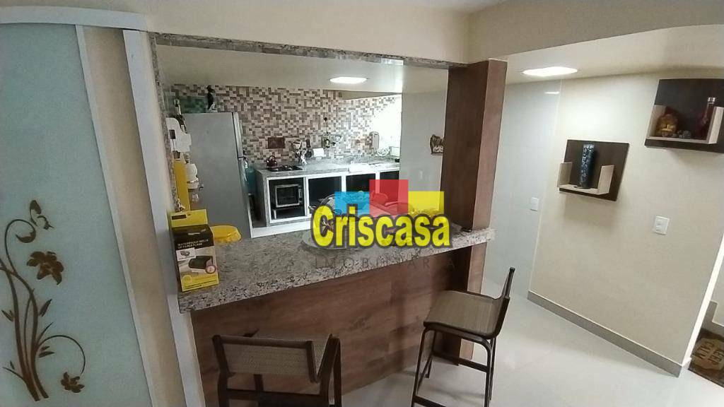 Casa à venda com 5 quartos, 240m² - Foto 4