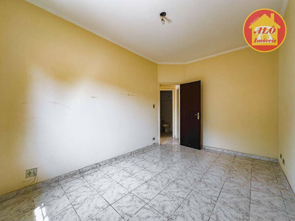 Casa à venda com 2 quartos, 75m² - Foto 10