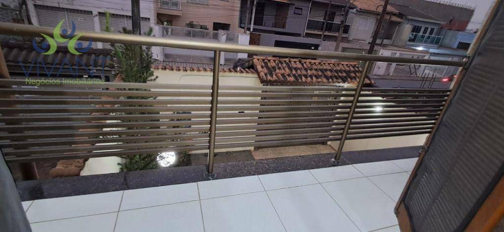 Sobrado para alugar com 4 quartos, 233m² - Foto 8