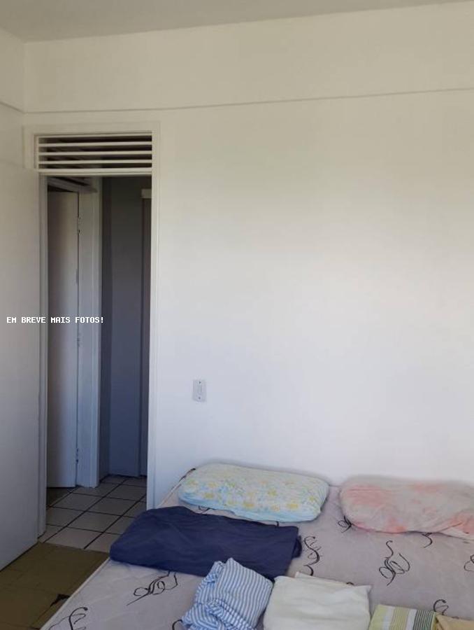 Apartamento à venda com 2 quartos, 63m² - Foto 11