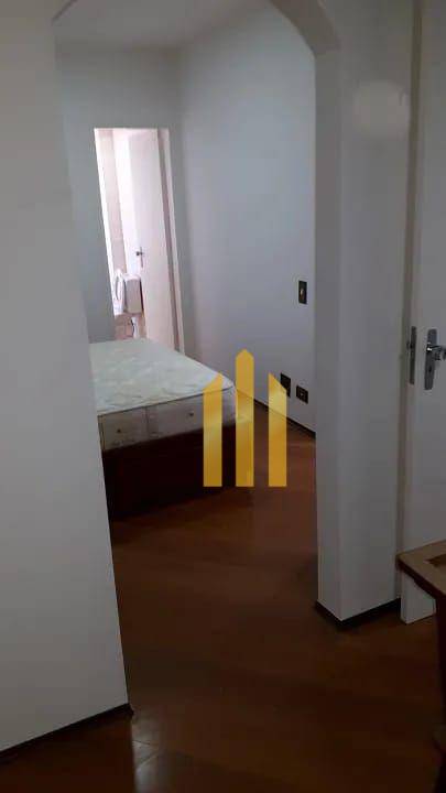 Apartamento para alugar com 3 quartos, 90m² - Foto 12