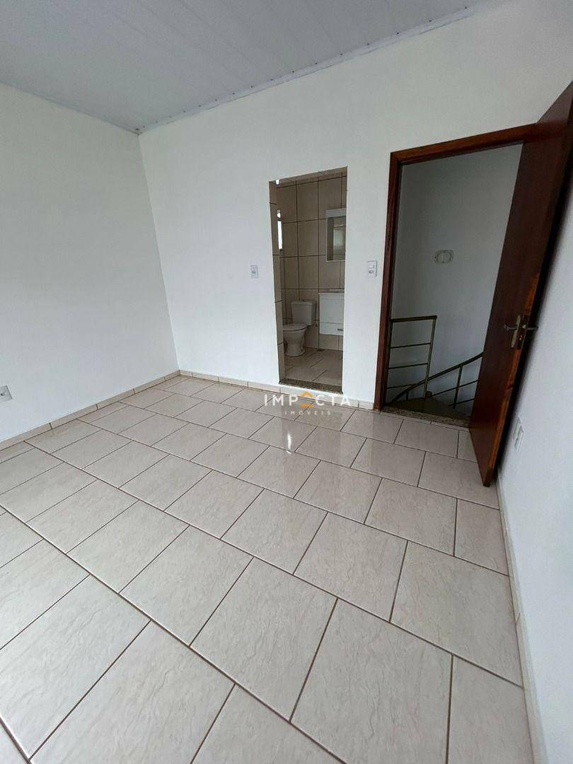 Casa à venda com 3 quartos, 168m² - Foto 7