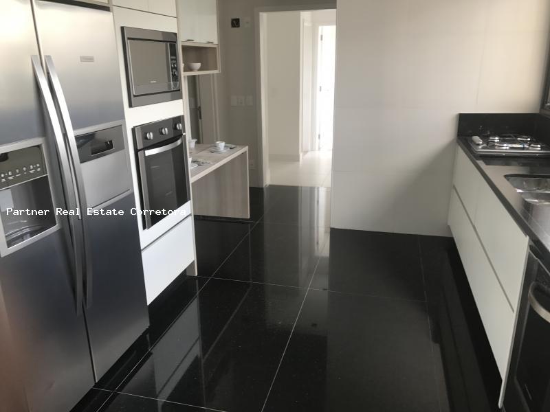 Apartamento à venda com 4 quartos, 323m² - Foto 29