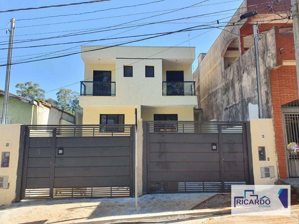 Sobrado à venda com 3 quartos, 100m² - Foto 1