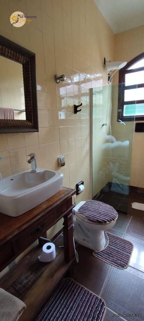 Casa para alugar com 4 quartos, 165m² - Foto 5