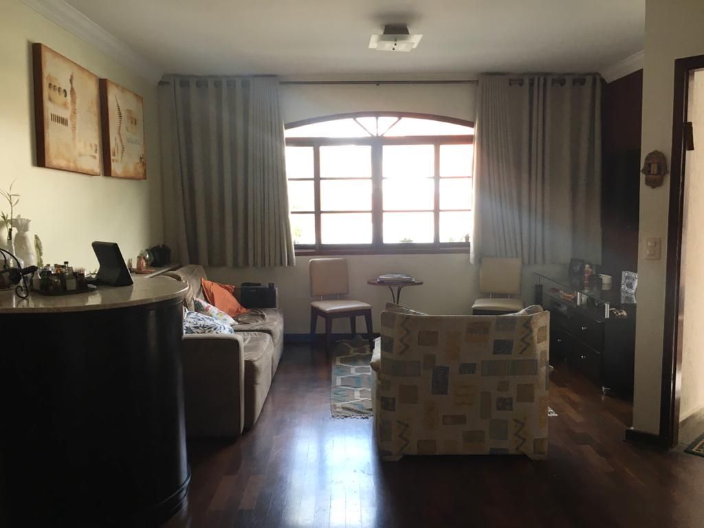 Sobrado à venda com 3 quartos, 204m² - Foto 2