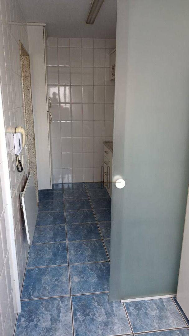 Apartamento à venda com 3 quartos, 60m² - Foto 11