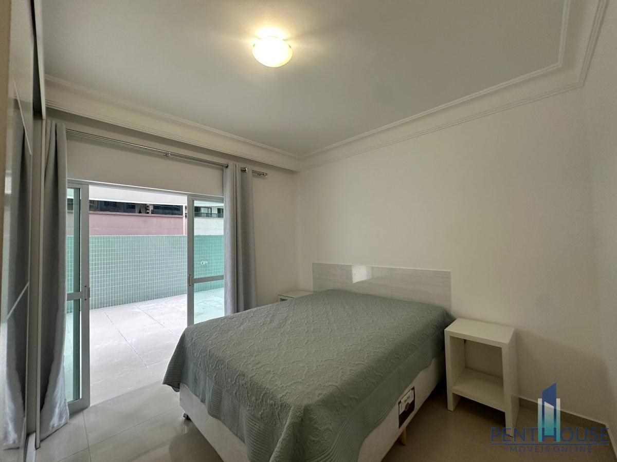 Apartamento à venda com 2 quartos, 130m² - Foto 9