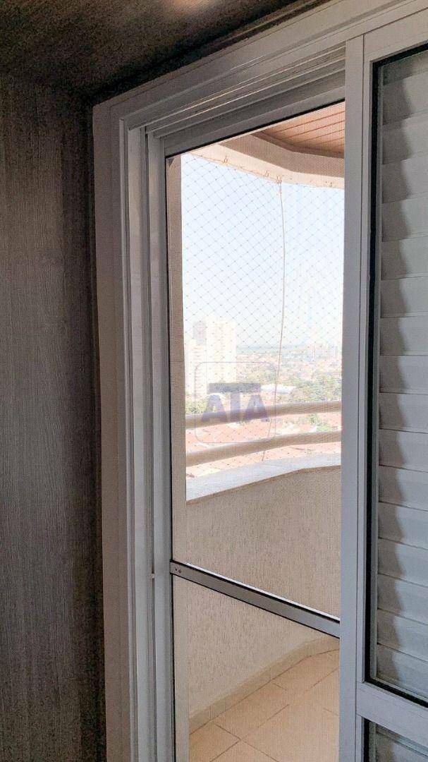 Apartamento à venda com 3 quartos, 170m² - Foto 11