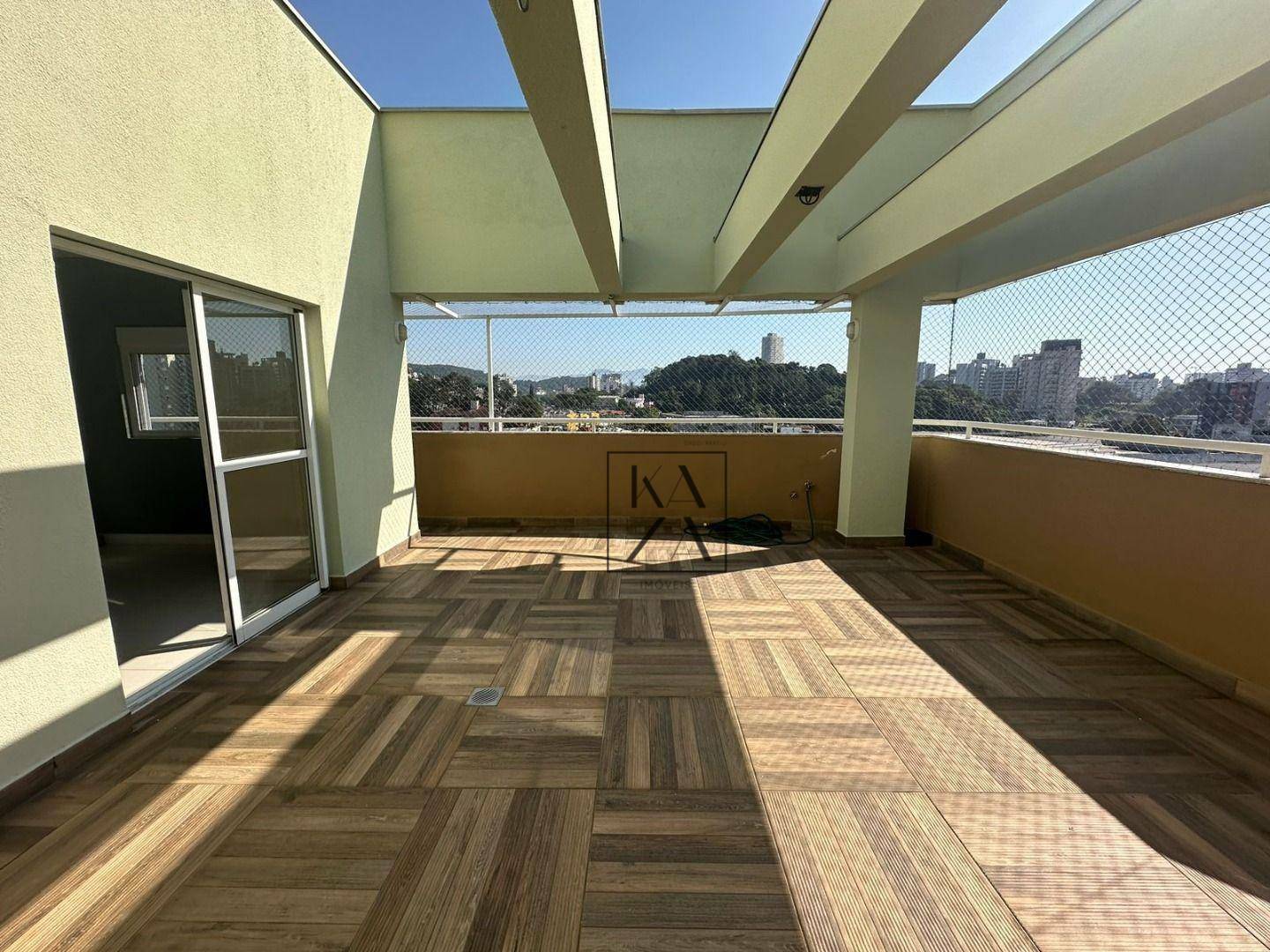 Cobertura à venda com 4 quartos, 219m² - Foto 4