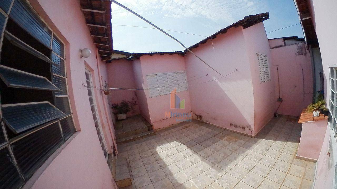 Casa à venda com 3 quartos, 167m² - Foto 10