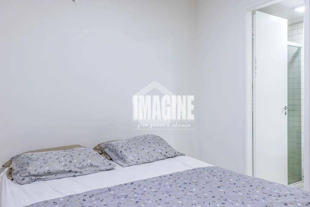 Apartamento à venda com 3 quartos, 75m² - Foto 13