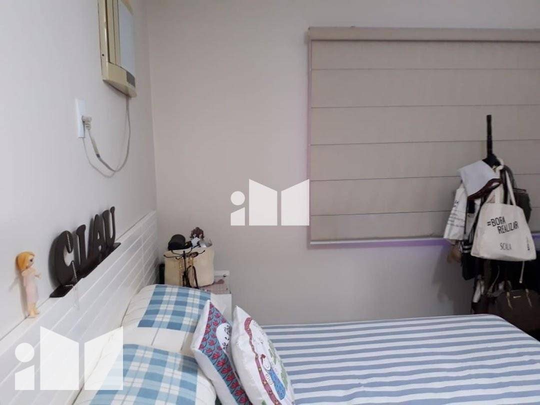 Apartamento à venda com 3 quartos, 130m² - Foto 7