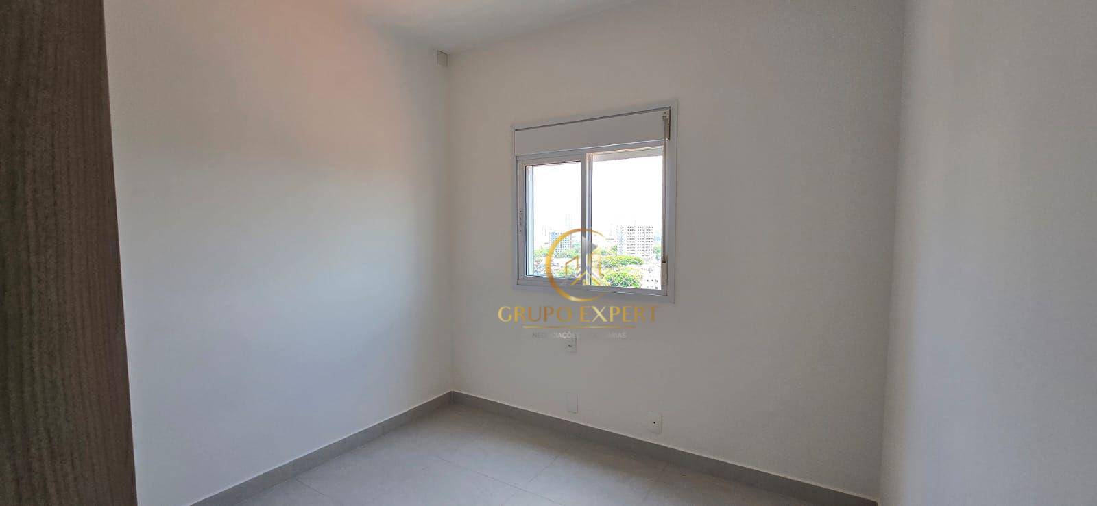 Apartamento à venda com 2 quartos, 61m² - Foto 12