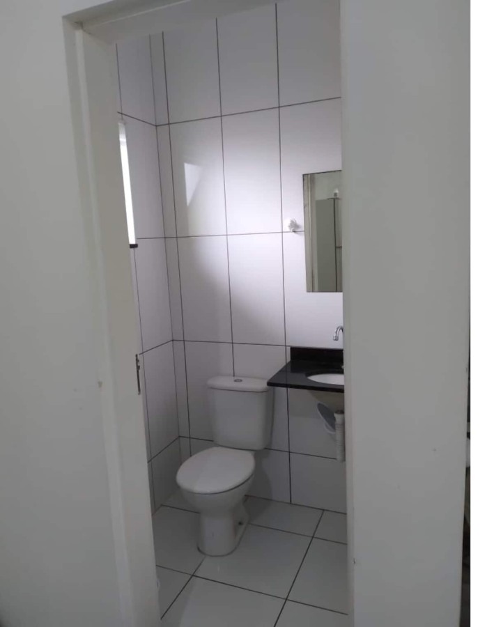 Casa à venda com 2 quartos, 71m² - Foto 6
