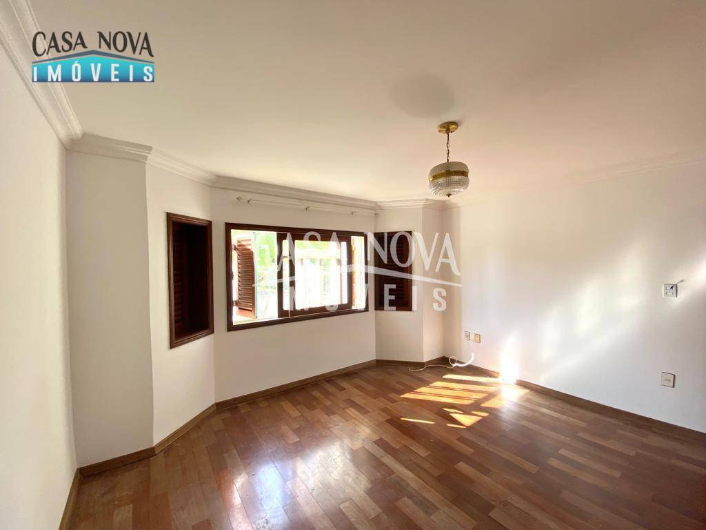 Casa de Condomínio para alugar com 3 quartos, 300m² - Foto 11