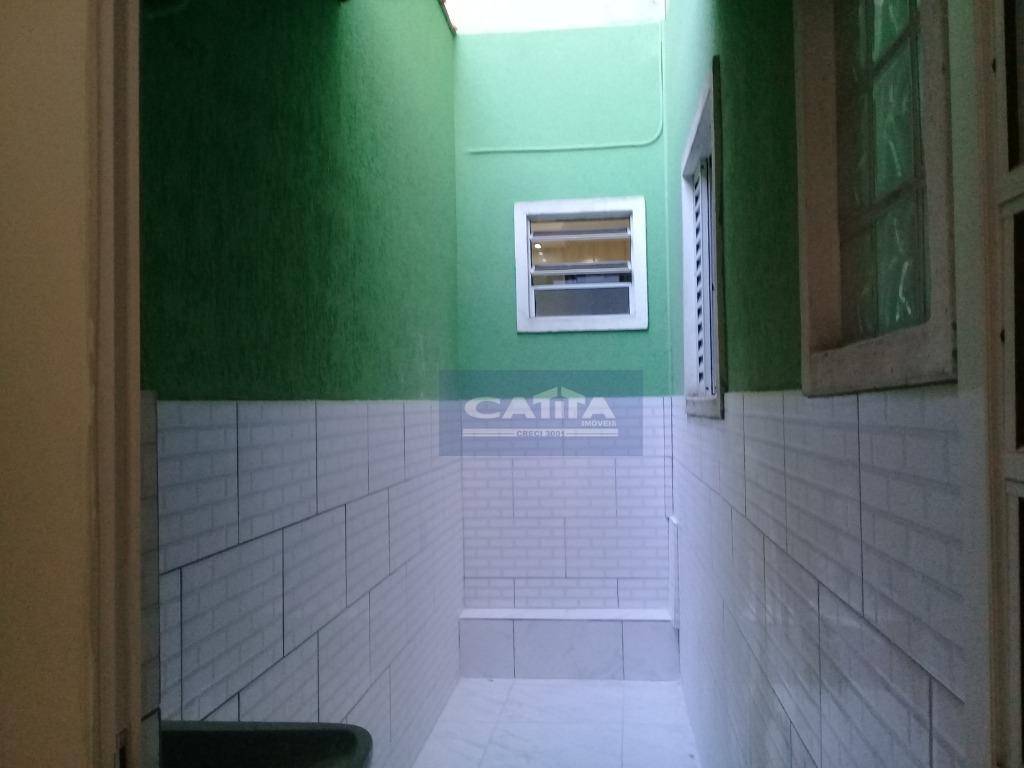 Sobrado à venda com 2 quartos, 320m² - Foto 11