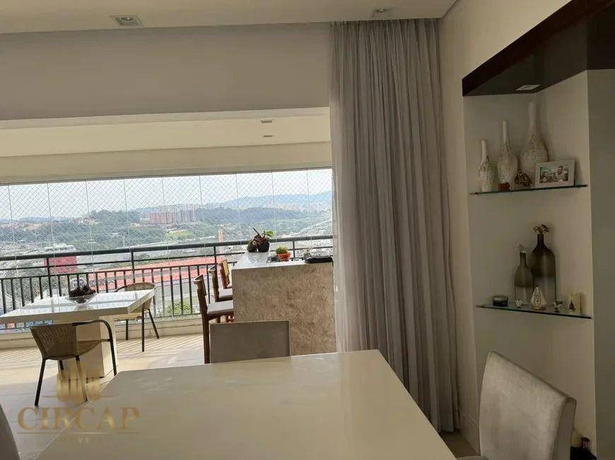 Apartamento à venda com 3 quartos, 117m² - Foto 3