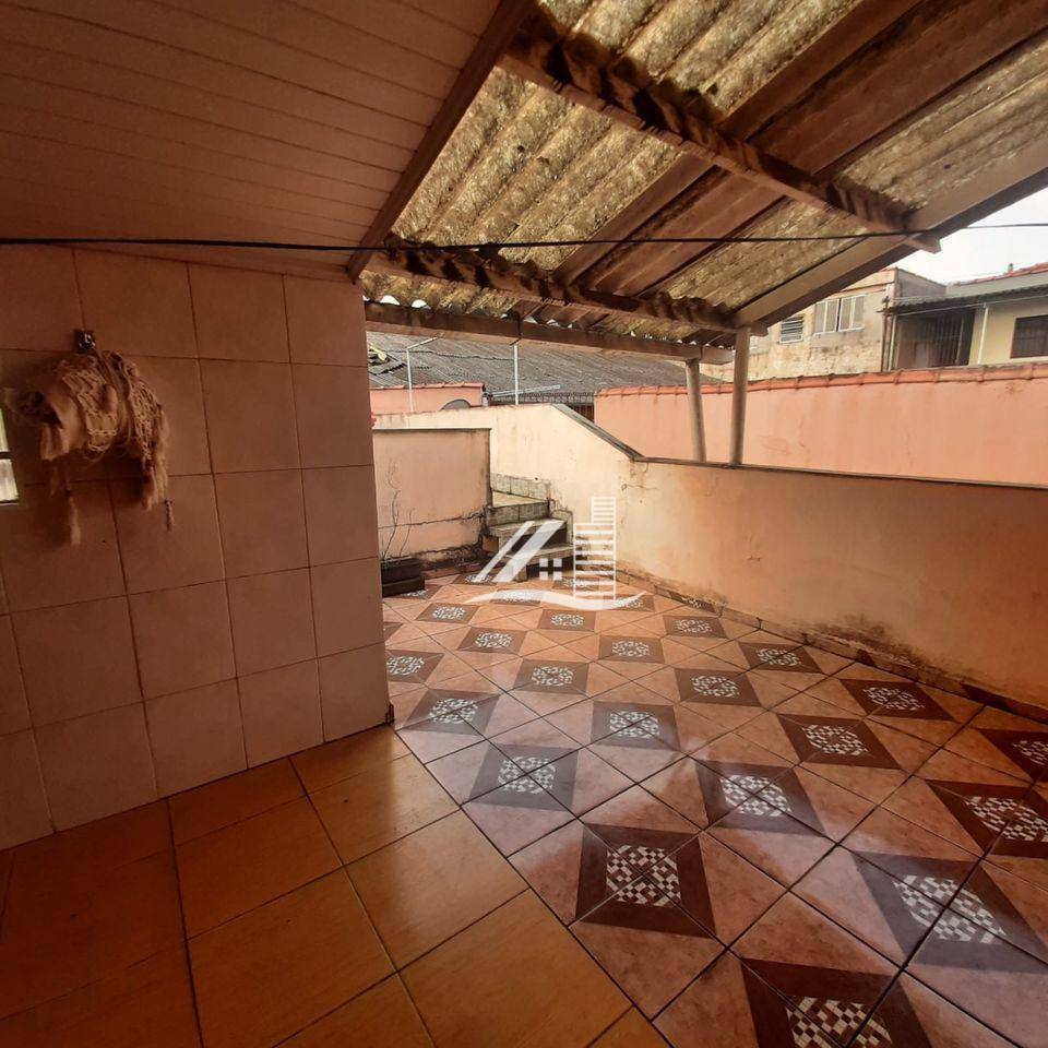 Sobrado à venda com 3 quartos, 271m² - Foto 3