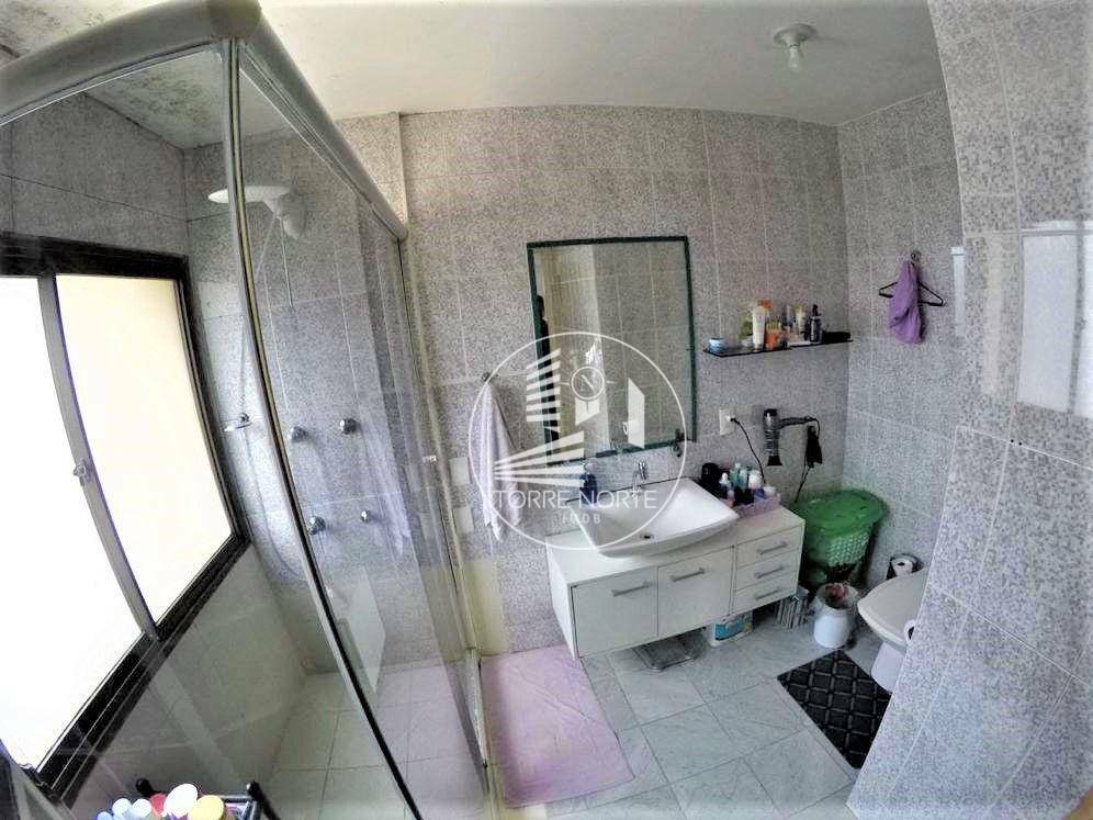 Cobertura à venda com 2 quartos, 104m² - Foto 3