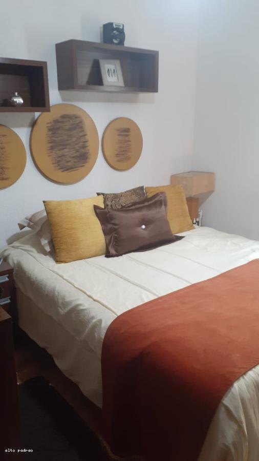 Apartamento à venda com 3 quartos, 90m² - Foto 13