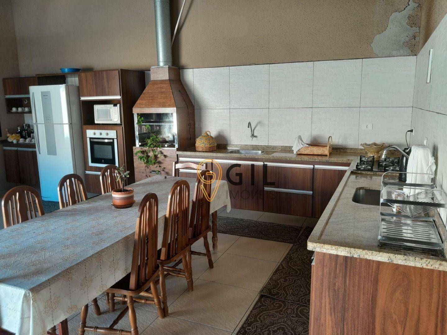 Casa à venda com 4 quartos, 150m² - Foto 18