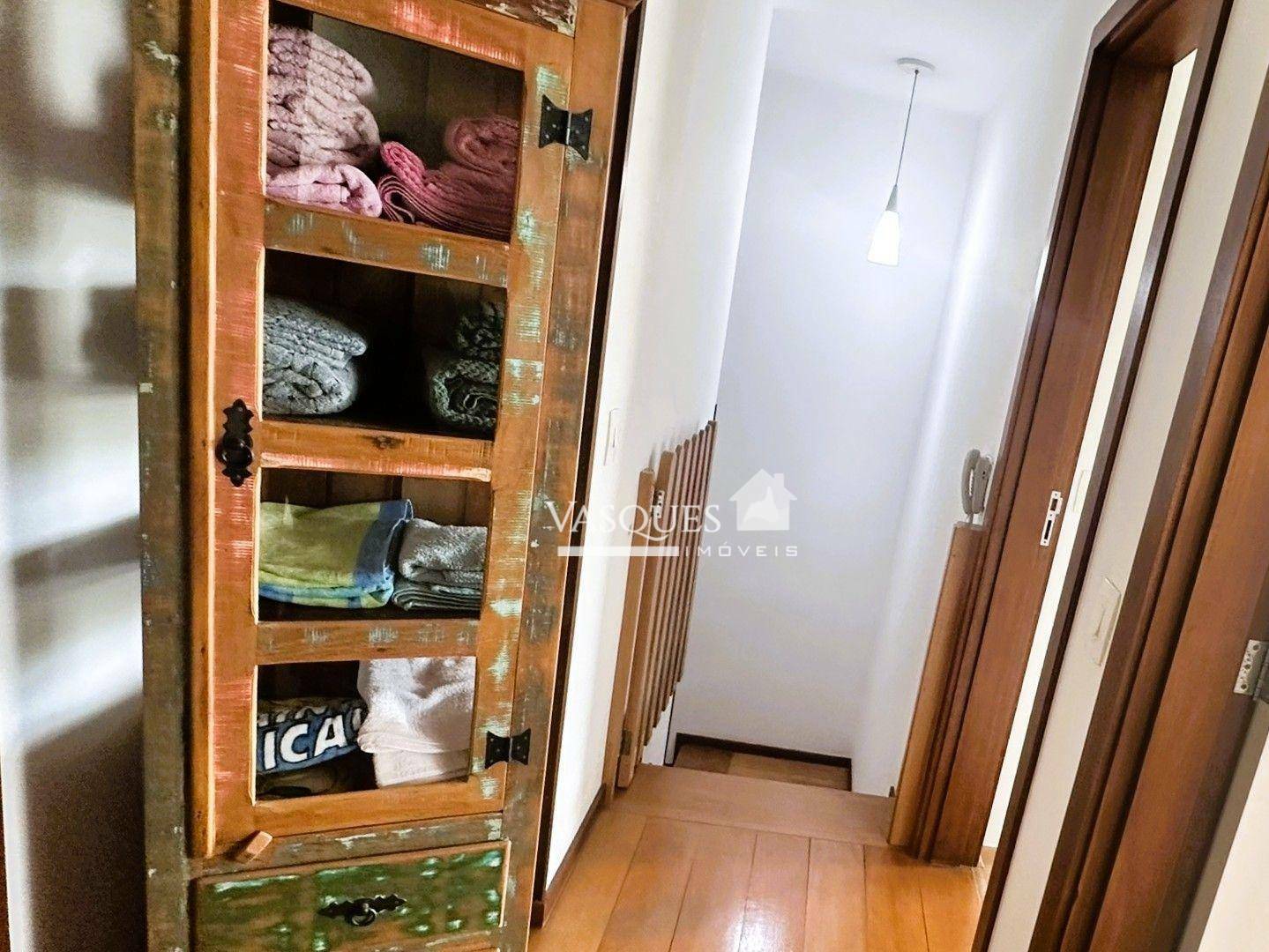 Apartamento à venda com 3 quartos, 142m² - Foto 28