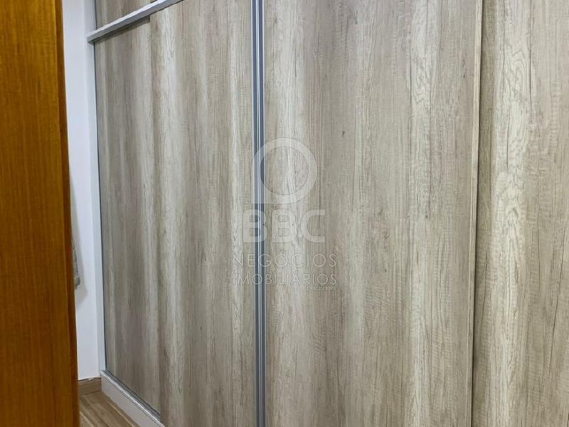 Apartamento à venda com 2 quartos, 67m² - Foto 13