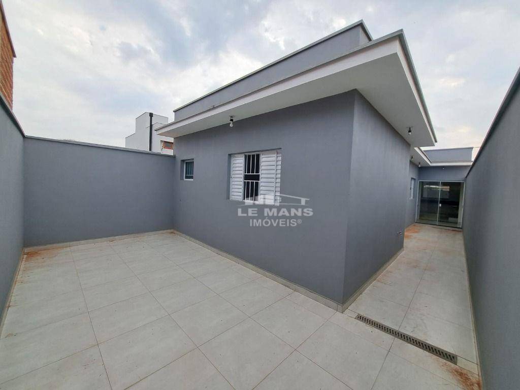 Casa à venda com 3 quartos, 122m² - Foto 15