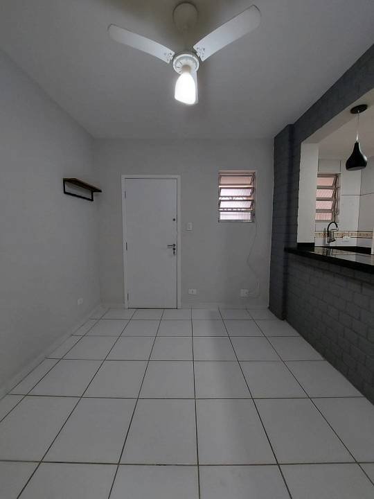 Apartamento à venda com 1 quarto, 40m² - Foto 7